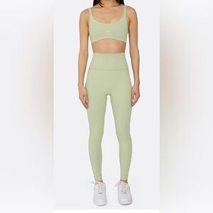 Setactive sage green leggings